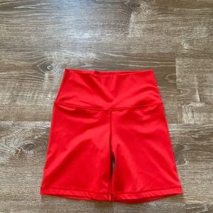 SET active luxform bike shorts in spicy